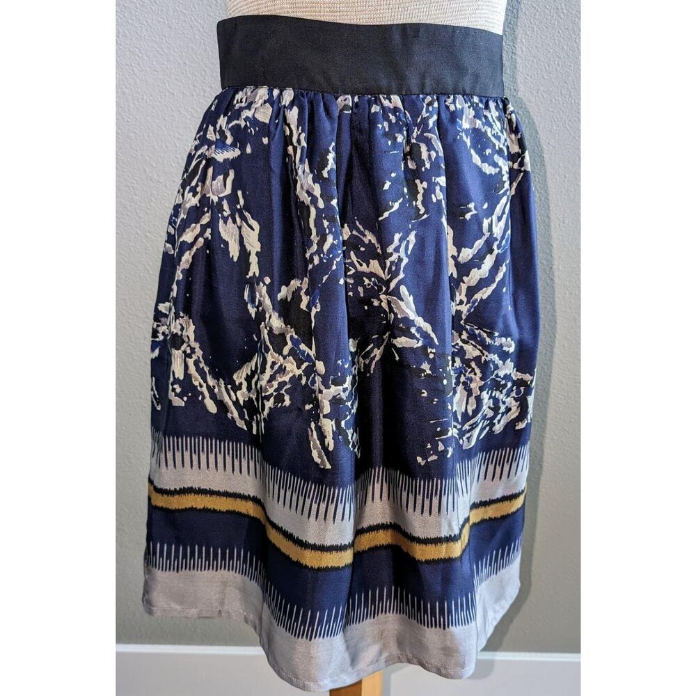 Mango Suit 100% Silk A-Line Skirt Striped Goemetric Design Blue Lined Size 8
